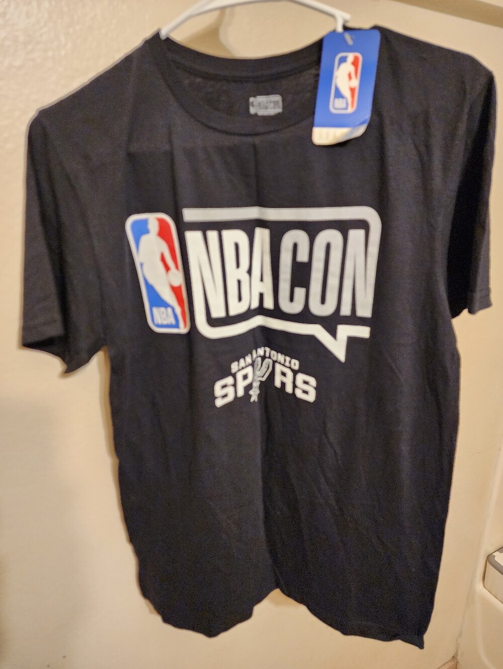 NBA Black 'NBA CON' San Antonio Spurs Tee
